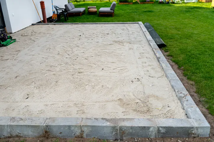 Concrete base installation with restricted access